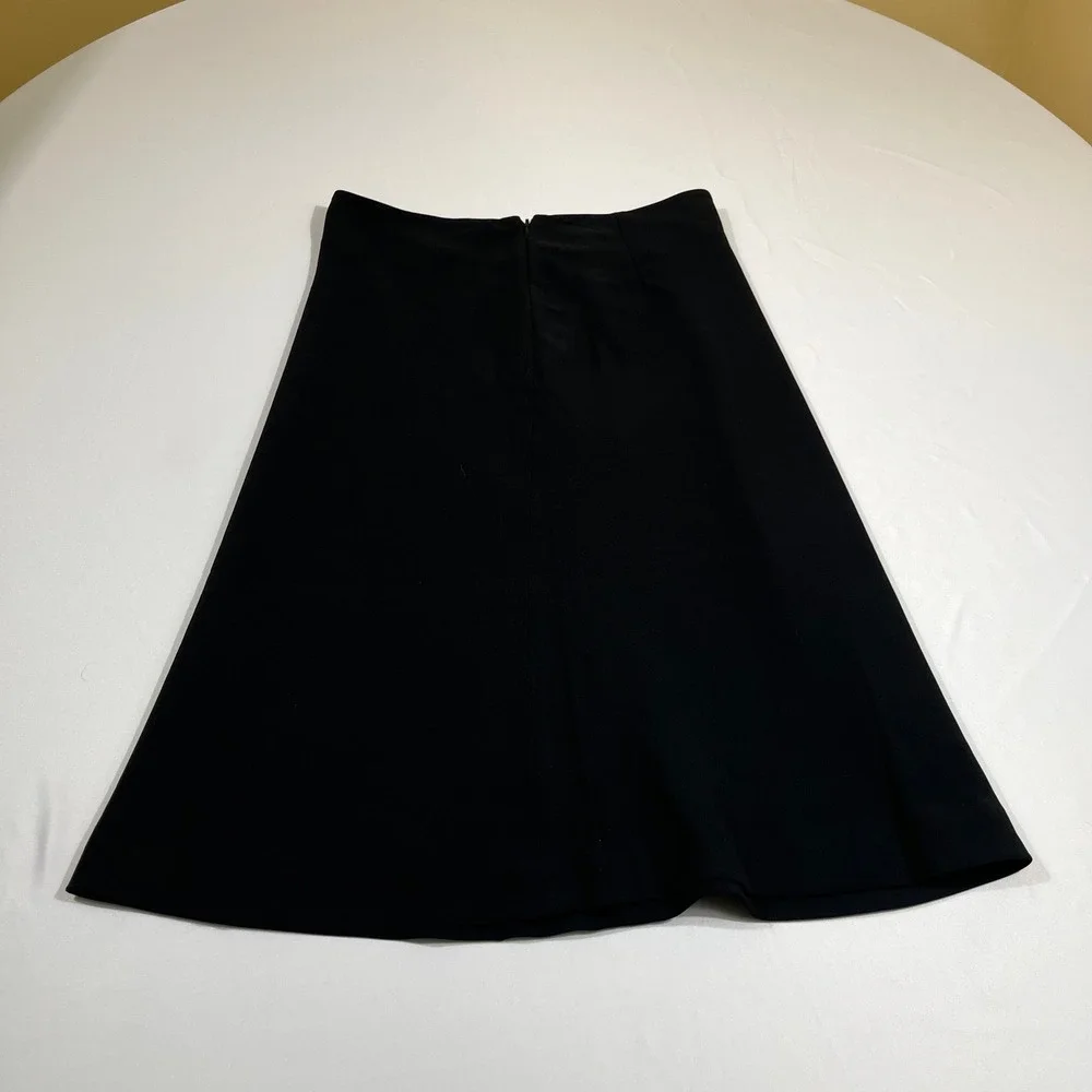 Cintas line skirt